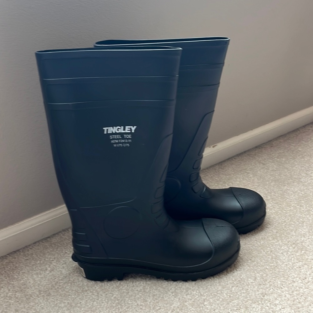 Tingley Steel Toe black rubber boots. Size 12
